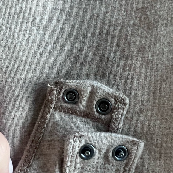 Abercrombie bodysuit size XL - Picture 5 of 6